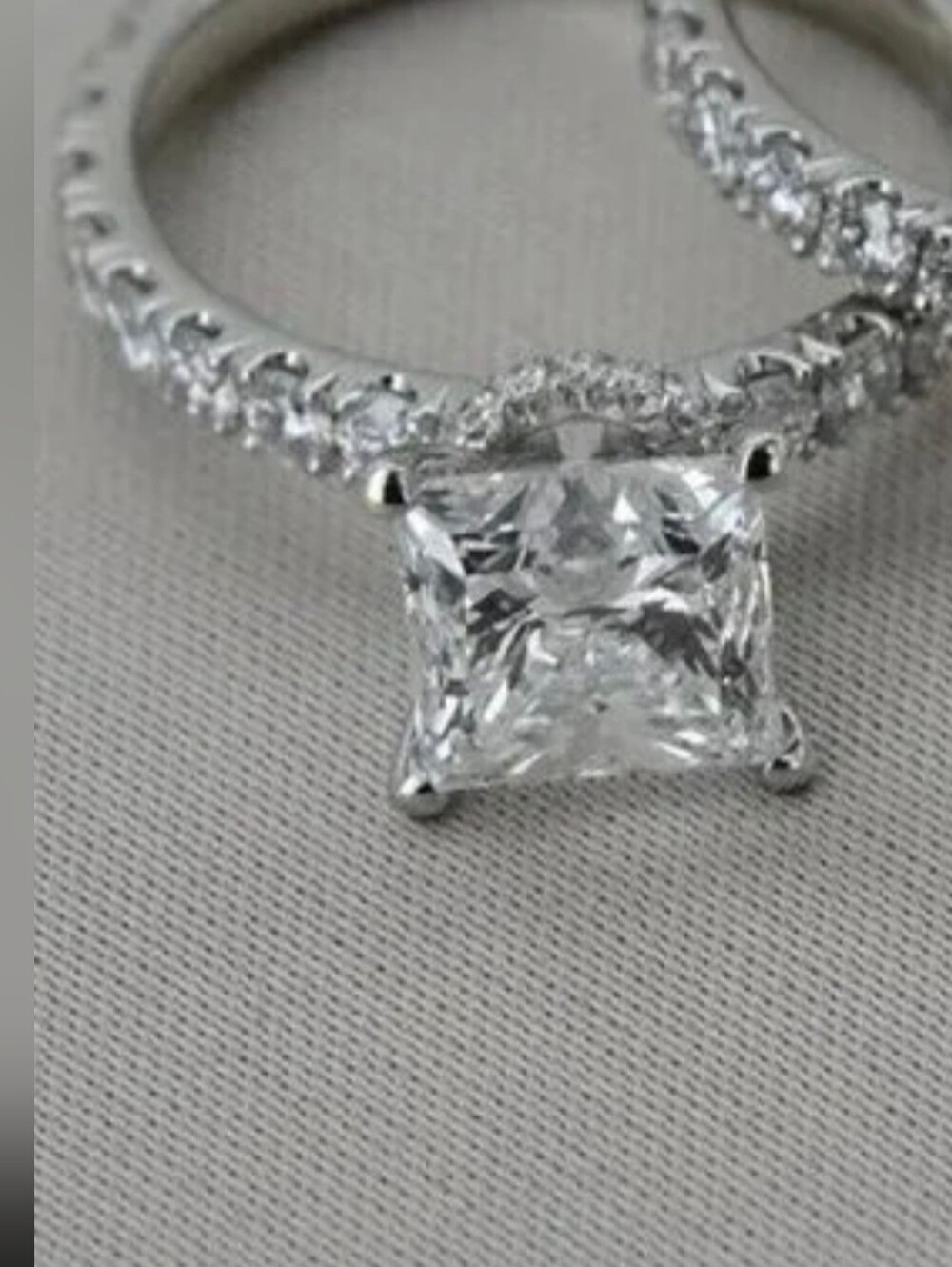 Classic Princess-Cut 2CT CZ Princess Solitaire Engagement Ring in Silver Size 7